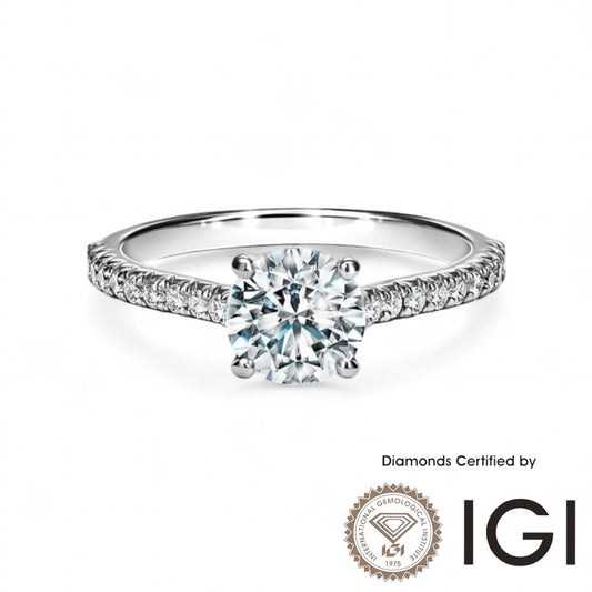 ASH011 18K sidestone princess shape diamond Ring D VVS1 VVS2 3EX with round center diamond and side stones