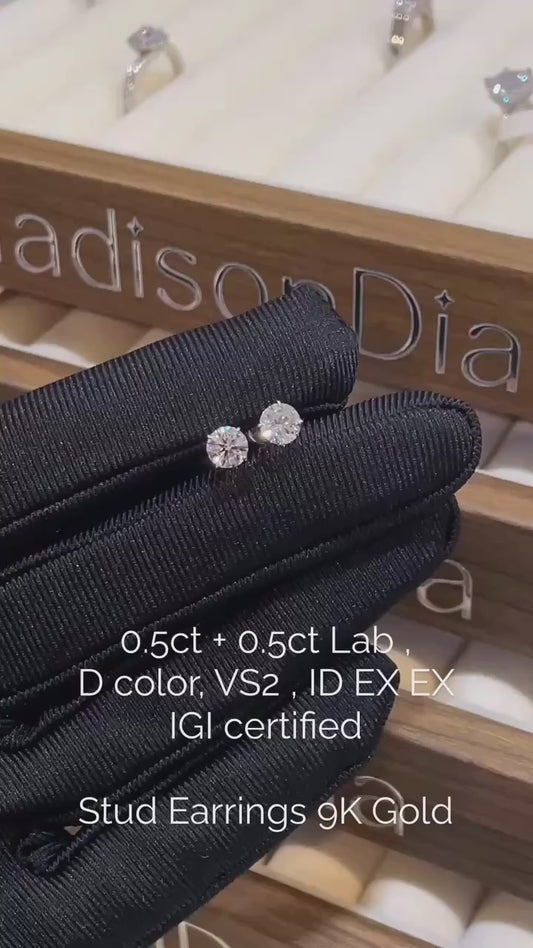 【期間限定】一対の0.5ct (共1ct) DEF VS-VVS K9  人工ダイヤモンド ピアス