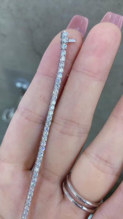 ASH088 สร้อยข้อมือเพชรแล็บ (Lab-Grown Diamond) เซ็ตแบบปาเว่ 0.05 กะรัต (2.3 มม.) D-F VS-VVS 